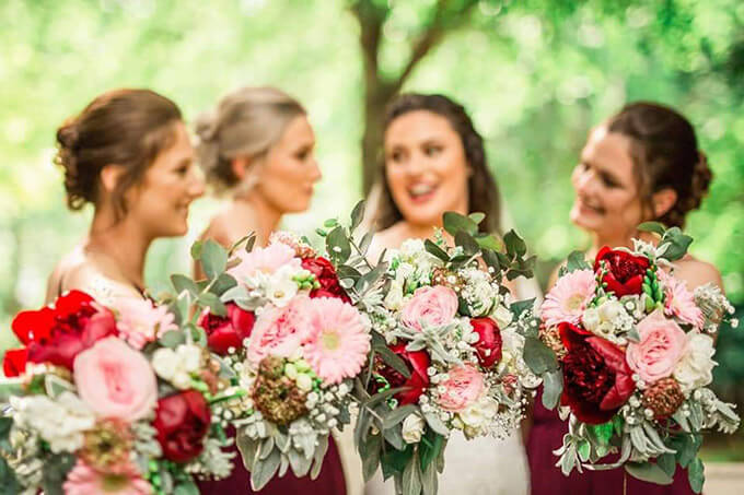 wedding-flowers-book-your-appointment-Wedding-flowers-talk-to-one-of-our-senior-florist-for-your-flowers-requirements-for-your-special-day.